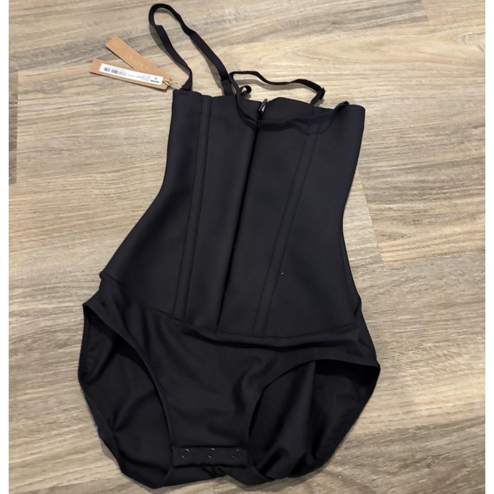 NWT Skims Body Waist Cincher Butt Lifting Brief Onyx Black Small PN-BRF-8651W
